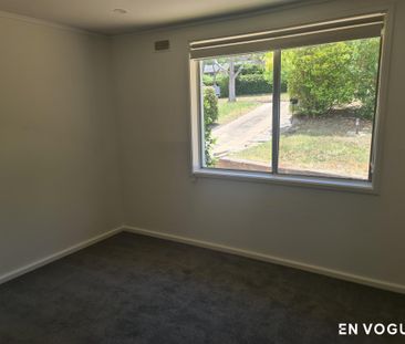 62 Tallara Parkway, Narrabundah ACT 2604 - House For Rent | Domain - Photo 4