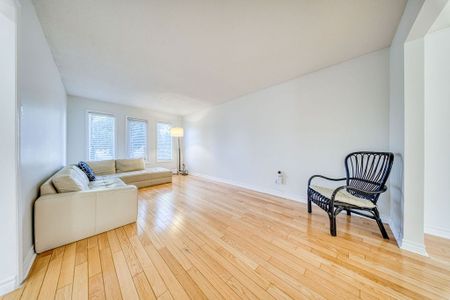 For Lease - 31 Goldhawk Trail, Toronto, Ontario - Photo 3