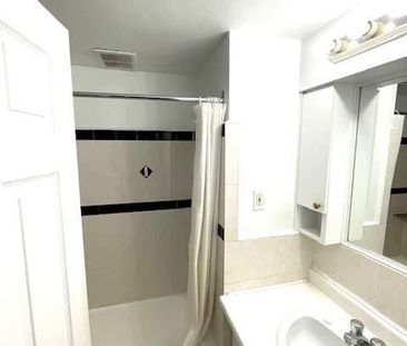 Studio - Westmount - $1,200 /mo - Photo 3