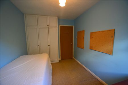 Rickman Hill, Coulsdon, CR5 - Photo 5