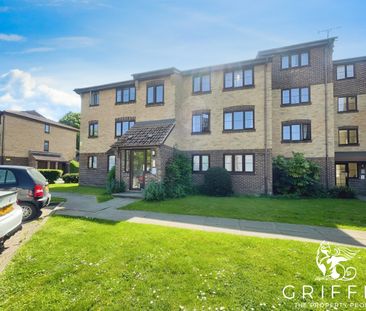 Conway Gardens, Grays, RM17 - Photo 4