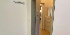 +++ TRAUMWOHNUNG +++ TOP LAGE +++ 3 Zi im DG +++ RIESIGE TERRASSE +++ 3min zu S-BAHN TRAISENGASSE +++ - Foto 3