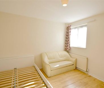 1 Bed Flat, Kirby House, CR0 - Photo 4