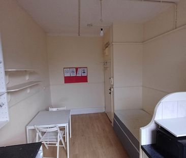 Bedsit, Stuart Crescent, N22 - Photo 3