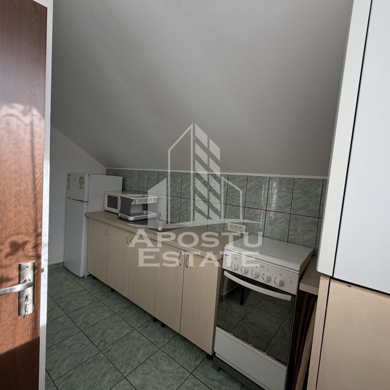 Apartament 1 camera , Cu Grădină ,Centrala proprie , Ch... - Photo 1