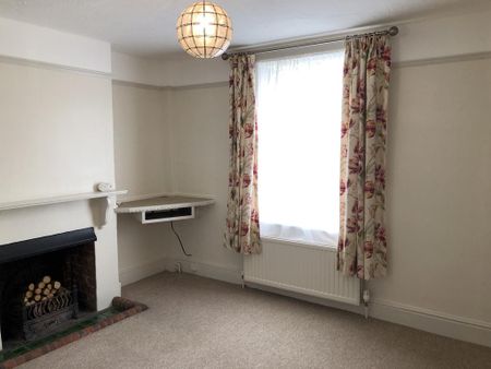 2 bedroom semi-detached house to rent - Photo 3