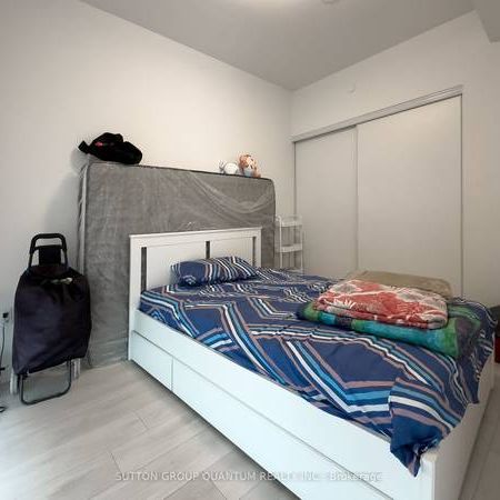 15 QUEENS QUAY EAST - TOWER ON THE LAKE - 1 BEDROOM+DEN W/LAKEVIEWS - Photo 3