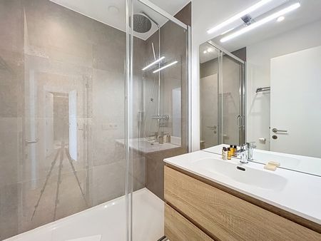 Duplex te huur in Ixelles - Photo 2