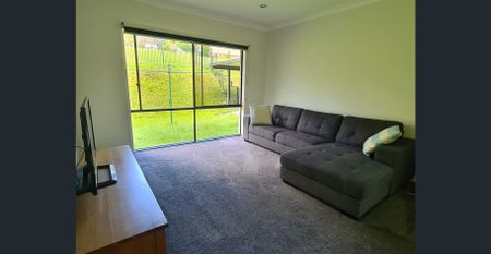 Modern Four Bedroom Rural Retreat - Photo 2