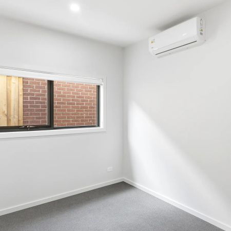 NEW BUILD HOME FOR RENT IN WYNDHAM VALE - Photo 4