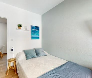 Carrer dEscalante, Valencia, Valencian Community 46011 - Photo 3