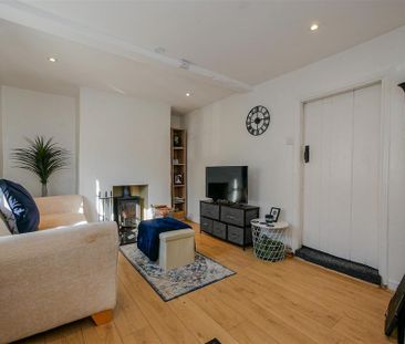 1 bedroom terraced house to rent - Photo 5