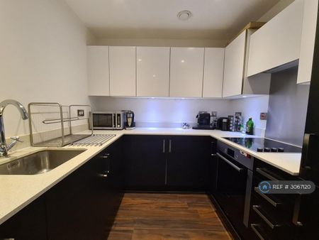 1 bedroom flat to rent - Photo 3