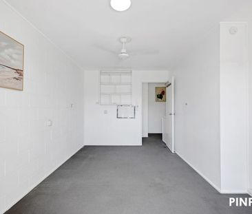 12/11 Porter Street, Mackay, Qld 4740 - Photo 2