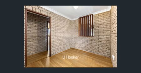 Great 4x2 family home - Photo 2