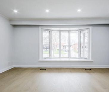 For Lease - 70 Moraine Hill Drive Unit# Main, Toronto, Ontario - Photo 3