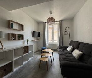 Location Appartement 2 pièces 48 m2 à Dole - Photo 3