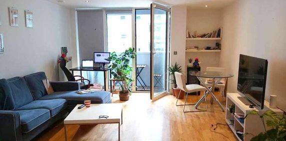 Admirals Tower, Dowells Street, Greenwich, SE10 - Photo 2