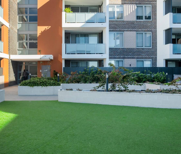 Tailored for professionals seeking space, style & security - short ... - Photo 6