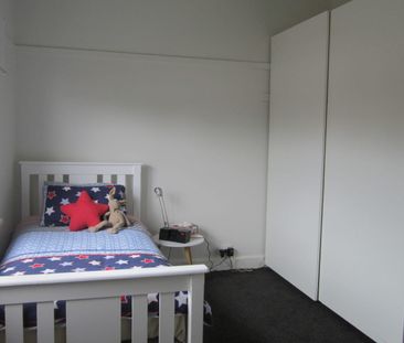 Quarry Hill Gem - Photo 4