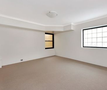 Funky Loft Apartment - Photo 3