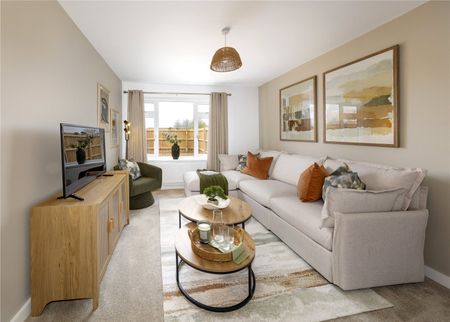 Alma Gardens, Deepcut, Camberley, Surrey, GU16 - Photo 5