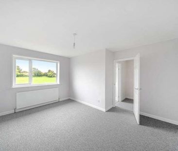 Springfield Heights, Radstock, Somerset, BA3 - Photo 3