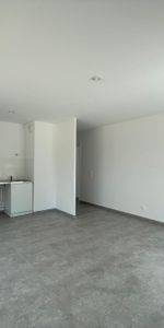 Appartement 3 pièces 73m2 MARSEILLE 9EME 1 138 euros - Photo 4