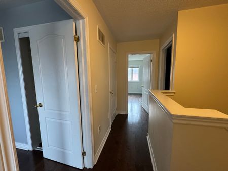 For Lease - 4814 Thomas Alton Boulevard, Burlington, Ontario - Photo 4