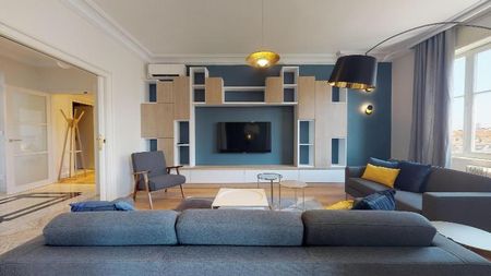 Appartement rénové Lyon - 6 pièce(s) - 173.66 m2 - Photo 3