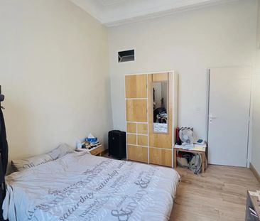 Location Appartement 1 pièce 27m² AIX EN PROVENCE 13100 - Photo 1