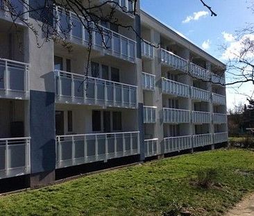 Schick modernisierte Wohnung mit 2 Balkonen in Eschweiler-Zentrum - Photo 1