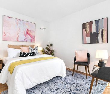 1608/280 Spencer Street - Photo 3