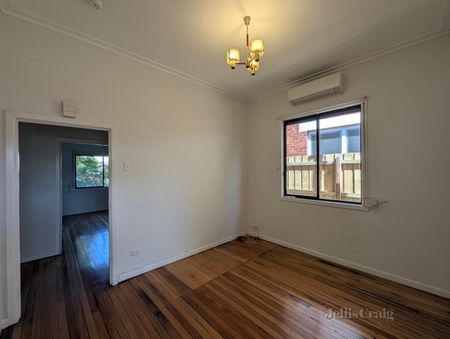 59 Dunstan Avenue, Brunswick - Photo 5