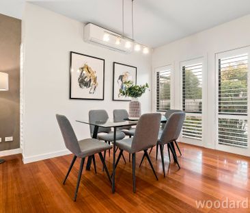 Elegant & Private 3-Bedroom Home in Leafy Box Hill South - Photo 6
