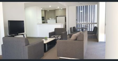 EXTREMELY MAGNIFICENT 3 BEDROOM APARTMENT FOR RENT! "UNFURNISHED" - Photo 4