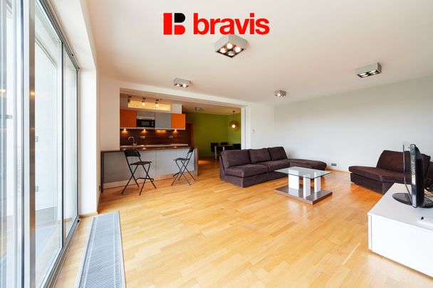 Pronájem bytu 2+kk 87 m² - Fotografie 1