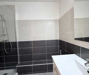 Location Appartement 2 pièces 71m² LATTES 34970 - Photo 2