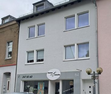 Helle 3-Zimmerwohnung mit Balkon im Zentrum von Haan! - Photo 1