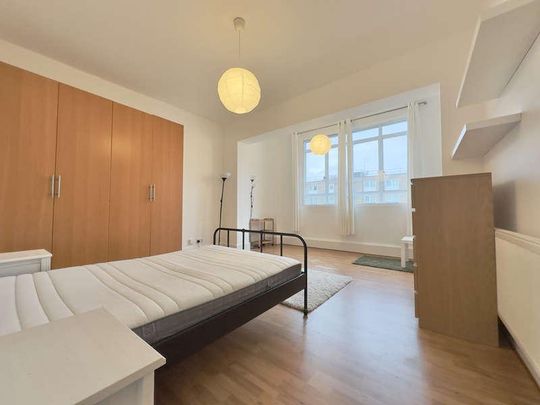 Stoke Newington Road, N16 - Photo 1