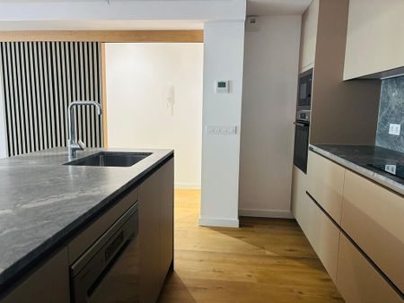 2 room luxury Apartment for rent in Palma de Mallorca, Balearic Islands - Photo 3