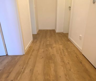*** Charmante EG-Wohnung mit großem Balkon + Terrasse! *** - Photo 1