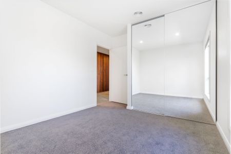 9 Quigley Street, Googong - Photo 3