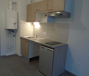 Location Appartement 2 pièces 37m² TOULOUSE 31400 - Photo 3
