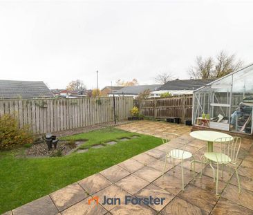 2 bedroom semi-detached bungalow to rent - Photo 6