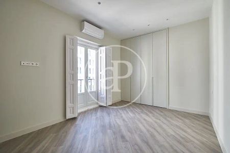 Piso de alquiler en C. de Serrano, Recoletos - Photo 3