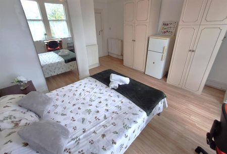 7 bedroom house share to rent - Photo 3