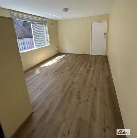 ONE BEDROOM UNIT IN CBD - Photo 2