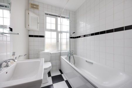 2 Bedroom Apartment To Let - Photo 2