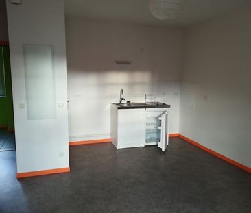 Appartement T2 dans la résidence LE PRIEURE à Blesle - Photo 1